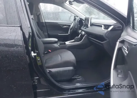 2025 Toyota Rav4 Xle z USA, uszkodzony, nr VIN 2T3P1RFV5SC529382